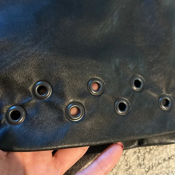 Carine Roitfeld for Uniqlo Faux Leather Pencil skirt studs at the bottom size 2 - Picture 11 of 15